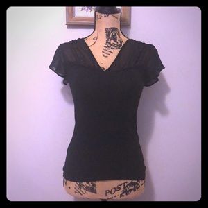 🔥🔥2/$20 Sheer Short Sleeve Express Top
